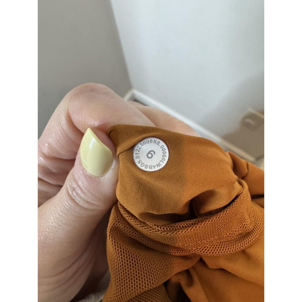 Lululemon Always Effortless Womens 6 Hooded Windbreaker Rain Jacket - Picture 8 of 8